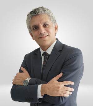 Pouya Bolourchi_Staff Size