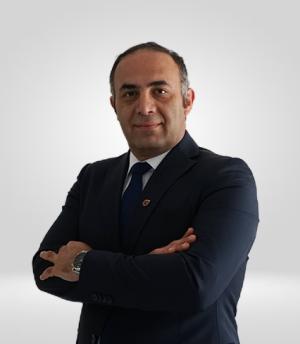 Behzad Sanaei_Staff Size.jpg